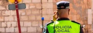 Cómo ser policía local en Andalucía: requisitos, sueldo y cursos