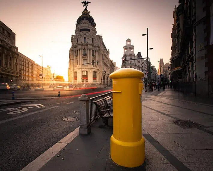 Puestos de trabajo en Correos, ¿a cuáles puedes apuntarte?