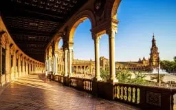 Las mejores academias de oposiciones en Sevilla